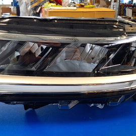 Frontscheinwerfer VW T-Roc 2GA941005F Links Scheinwerfer Headlight SCH1008118399ov