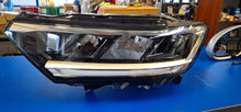 Laden Sie das Bild in den Galerie-Viewer, Frontscheinwerfer VW T-Roc 2GA941005F Links Scheinwerfer Headlight SCH1008118399ov
