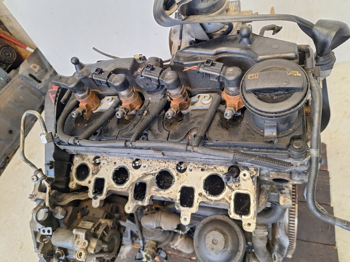 Motor Audi Seat Skoda VW I CAY 1.6 TDI 105PS Diesel Engine Unkomplett MOT7509340028me