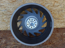 Laden Sie das Bild in den Galerie-Viewer, 1x Alufelge 18 Zoll 9.0" 5x112 45ET Audi A3 Rim Wheel FEL6084250440ns