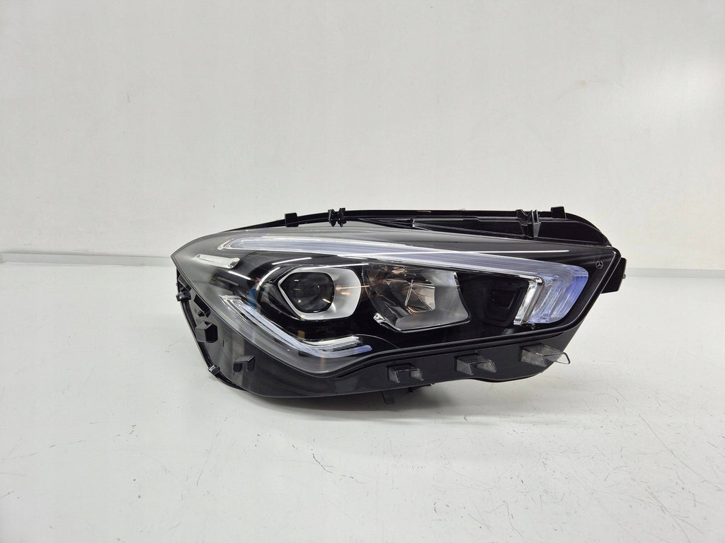 Frontscheinwerfer Mercedes-Benz Cla X118 C118 A1189068600 Rechts Headlight SCH9262407083qh