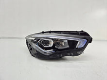 Laden Sie das Bild in den Galerie-Viewer, Frontscheinwerfer Mercedes-Benz Cla X118 C118 A1189068600 Rechts Headlight SCH9262407083qh