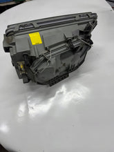 Laden Sie das Bild in den Galerie-Viewer, Frontscheinwerfer Mercedes-Benz W124 AK-12-710411 Links Scheinwerfer Headlight SCH4640629339hv
