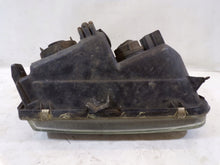 Load image into Gallery viewer, Frontscheinwerfer Mitsubishi Delica Space Gear Links Scheinwerfer Headlight