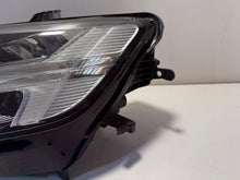 Load image into Gallery viewer, Frontscheinwerfer Volvo V60 S60 III LED Links Scheinwerfer Headlight SCH4881115750qa