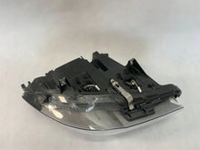 Laden Sie das Bild in den Galerie-Viewer, Frontscheinwerfer BMW 5 F11 F10 10-13R Links Scheinwerfer Headlight SCH3156010381jo