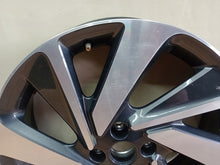 Load image into Gallery viewer, 1x Alufelge 18 Zoll 5.0" 4x100 40ET Glanz Schwarz CMS1211-3 Toyota Aygo X FEL8521500984vv