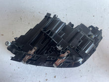 Laden Sie das Bild in den Galerie-Viewer, Frontscheinwerfer BMW 5 5A798D2-08 LED Rechts Scheinwerfer Headlight SCH3111110537nz