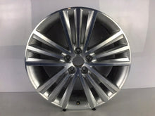 Laden Sie das Bild in den Galerie-Viewer, 1x Alufelge 19 Zoll 7.0&quot; 5x112 43ET 565601025R Skoda Kodiaq Rim Wheel
