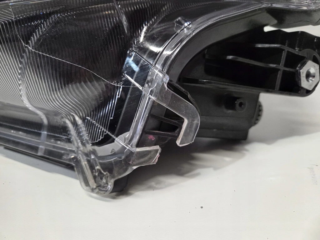 Frontscheinwerfer Toyota Corolla 81150-02T31 Links Scheinwerfer Headlight SCH4334511867cu