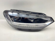 Laden Sie das Bild in den Galerie-Viewer, Frontscheinwerfer VW Touran 5TB941082A 5TB941082B LED Rechts Headlight SCH6355722721gr