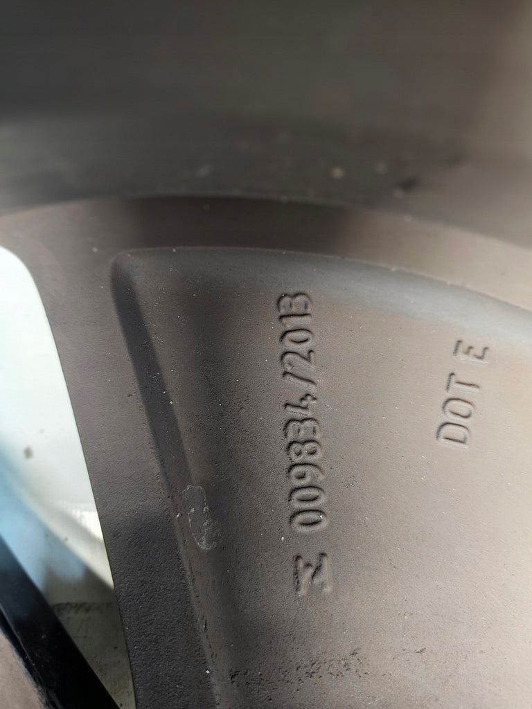 1x Alufelge 18 Zoll 7.5" 5x108 50 5ET 31680403 Volvo Xc60 Ii Rim Wheel