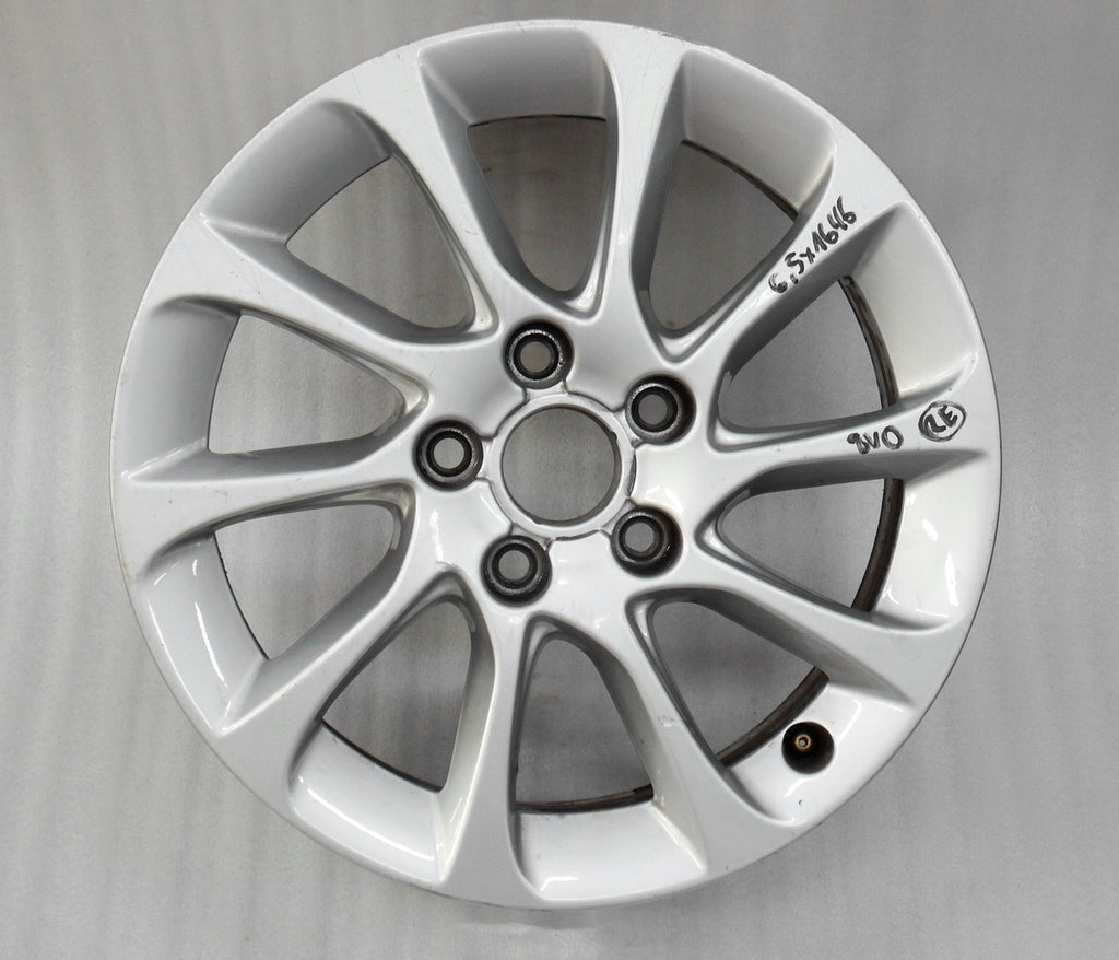 1x Alufelge 16 Zoll 6.5" 5x112 46ET Glanz Silber 8V0601025BM Audi A3 Rim Wheel