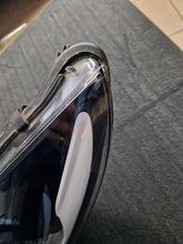 Laden Sie das Bild in den Galerie-Viewer, Frontscheinwerfer Renault Megane III 260606227R Links Scheinwerfer Headlight SCH9586066660vi