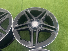 Laden Sie das Bild in den Galerie-Viewer, 4x Alufelge 18 Zoll 7.5" 5x112 49ET Glanz Schwarz A1774011500 Mercedes-Benz W177 FEL2581224814zt