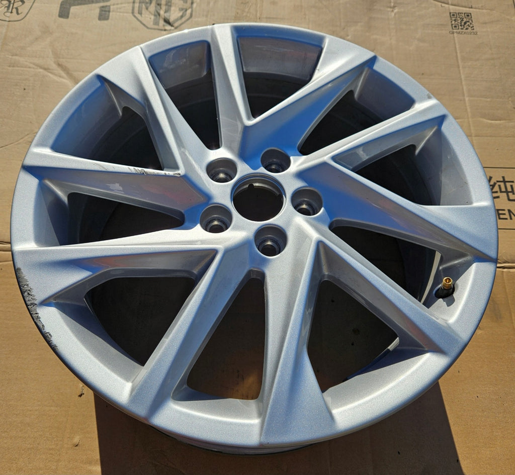 1x Alufelge 17 Zoll 7.0" 5x100 51ET Glanz Silber 6F0601025P Seat I Ibiza V FEL3571865715dx