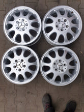 Load image into Gallery viewer, 4x Alufelge 16 Zoll 5.5" 5x112 54ET Glanz Silber A1634011602 Mercedes-Benz FEL1256350720ep
