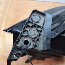 Laden Sie das Bild in den Galerie-Viewer, Frontscheinwerfer Peugeot 3008 7113546 Rechts Scheinwerfer Headlight SCH3686431585wu