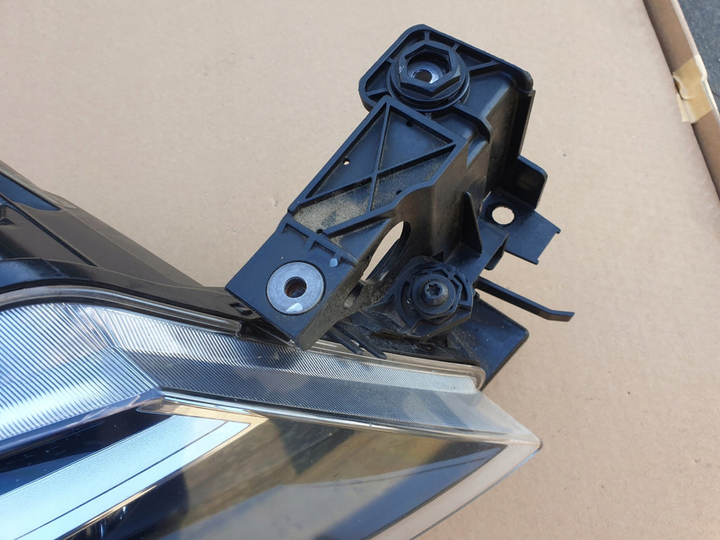 Frontscheinwerfer Seat Leon 5F1941008A LED Rechts Scheinwerfer Headlight SCH3995534375si
