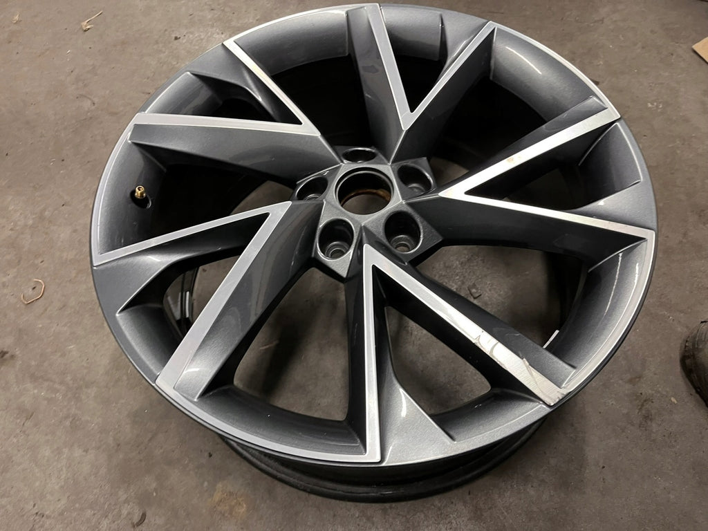 1x Alufelge 19 Zoll 8.0" 5x112 44ET Glanz Silber 3V0601025AP Skoda Superb Iii FEL9779496714cs