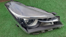 Load image into Gallery viewer, Frontscheinwerfer Toyota Yaris LED Rechts Scheinwerfer Headlight