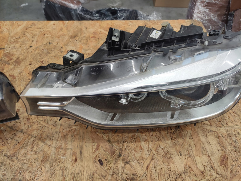 Frontscheinwerfer BMW 3 F30 6210110712L 7296090 Ein Stück (Rechts oder Links)