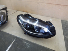 Laden Sie das Bild in den Galerie-Viewer, Frontscheinwerfer Mercedes-Benz W246 A2469067001 Rechts Scheinwerfer Headlight SCH8421156225jr