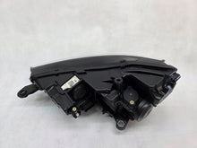 Laden Sie das Bild in den Galerie-Viewer, Frontscheinwerfer Skoda Scala 657941016 Full LED Rechts Scheinwerfer Headlight SCH6263029160mm