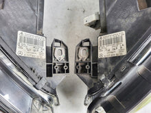 Laden Sie das Bild in den Galerie-Viewer, Frontscheinwerfer Mercedes-Benz Cla A1179065100 A1179065200 Xenon Ein Satz SCH4662009062ln