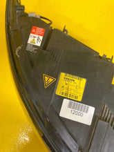 Load image into Gallery viewer, Frontscheinwerfer Volvo S40 II 30698878 Xenon Rechts Scheinwerfer Headlight SCH8908886805jb