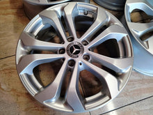 Load image into Gallery viewer, 4x Alufelge 17 Zoll 7.5" 5x112 36ET Glanz Silber A2534010600 Mercedes-Benz Mg FEL7074999264tx