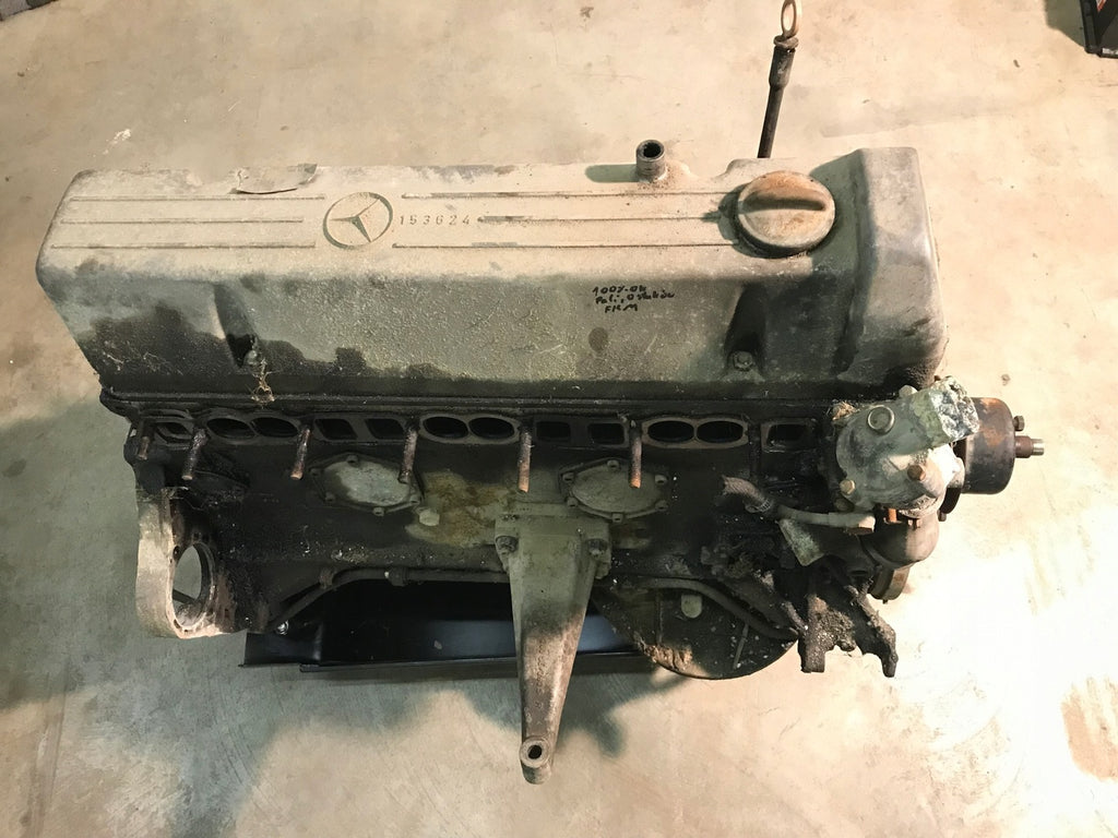 Motor Mercedes-Benz W123 S123 12392012 2.5 Benzin Engine Unkomplett