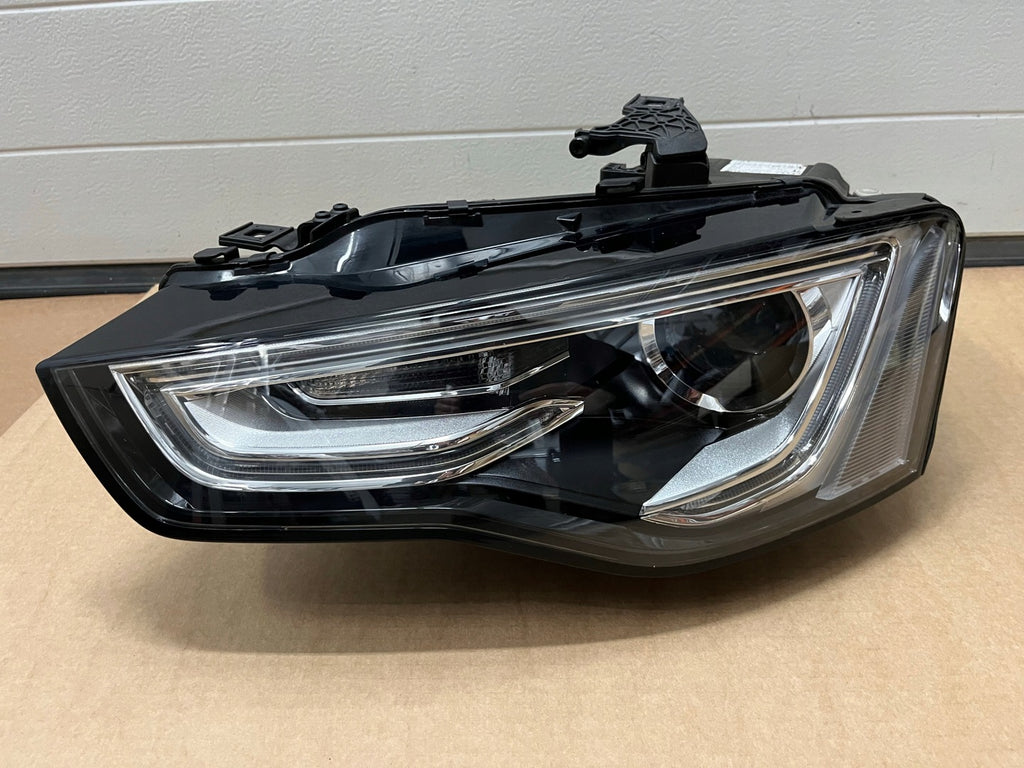 Frontscheinwerfer Audi A5 8T0941005C Xenon Links Scheinwerfer Headlight