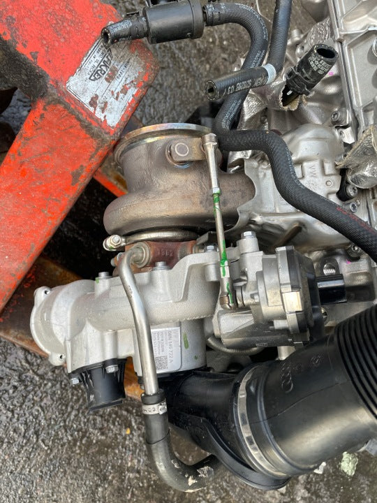 Motor Audi Porsche A5 A4 DPUA 2.0 TFSI 265PS 195kW Benzin Engine Unkomplett MOT5345738225st