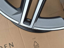 Load image into Gallery viewer, 1x Alufelge 18 Zoll 7.5" 5x112 44ET Glanz Grau A2054019500 Mercedes-Benz W205 FEL3618456265gn