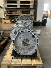 Laden Sie das Bild in den Galerie-Viewer, Motor Mercedes-Benz Glc 654920 2.0 CDI 46TKm 2019 Diesel Engine Unkomplett