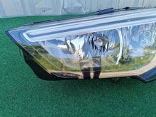 Laden Sie das Bild in den Galerie-Viewer, Frontscheinwerfer Opel Crossland X 13467967 Links Scheinwerfer Headlight SCH7725268668fy
