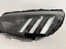 Laden Sie das Bild in den Galerie-Viewer, Frontscheinwerfer Peugeot 2008 208 II 9841642080 LED Rechts oder Links