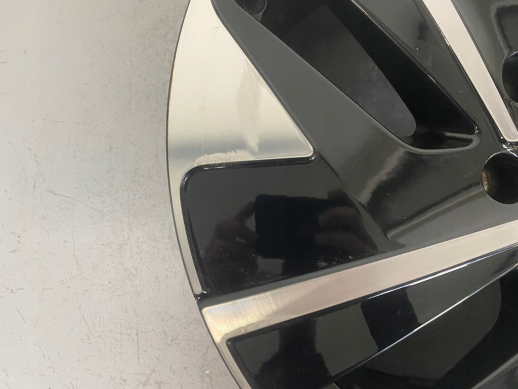 1x Alufelge 19 Zoll 8.5" 5x112 42ET Glanz Schwarz 14B601025B VW Vii Rim Wheel FEL7703683066su