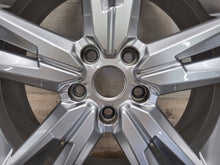 Load image into Gallery viewer, 1x Alufelge 18 Zoll 7.0" 5x112 45ET Glanz Silber 575601025G Seat Ateca Rim Wheel FEL8811558617tg