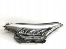 Laden Sie das Bild in den Galerie-Viewer, Frontscheinwerfer Toyota 81150F4180 20042540218679F Links Scheinwerfer Headlight SCH4920601994wp