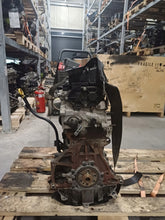Laden Sie das Bild in den Galerie-Viewer, Motor Audi Skoda VW CLHA CLHB 1.6 TDI 54TKm 2015 Diesel Engine Unkomplett