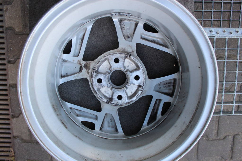 1x Alufelge 15 Zoll 6.0" 4x100 48ET Glanz Silber 52910-K7100 Hyundai I10 I20 FEL7592334725ir