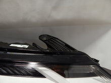 Laden Sie das Bild in den Galerie-Viewer, Frontscheinwerfer Dacia Sandero III 260107920R Rechts Scheinwerfer Headlight SCH5641103411rv