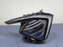 Load image into Gallery viewer, Frontscheinwerfer Kia Sportage V 92102R2100 Rechts Scheinwerfer Headlight SCH7377495839gi