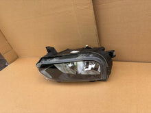 Load image into Gallery viewer, Frontscheinwerfer Dacia Spring 260607303R LED Links Scheinwerfer Headlight SCH8364532065qj