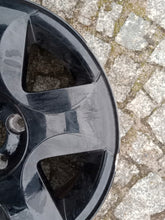 Laden Sie das Bild in den Galerie-Viewer, 1x Alufelge 15 Zoll 6.0&quot; 4x100 403003740R Renault Twingo Clio Rim Wheel