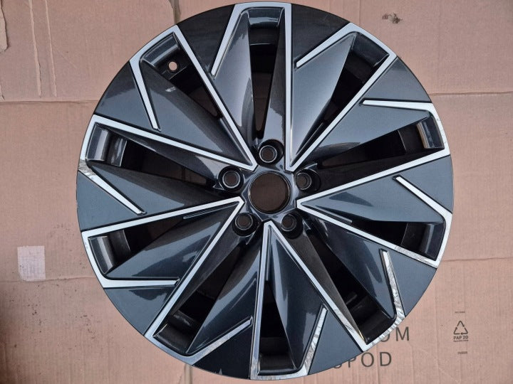 1x Alufelge 18 Zoll 3V0601025B Skoda Superb Iii Rim Wheel FEL1757969053pb
