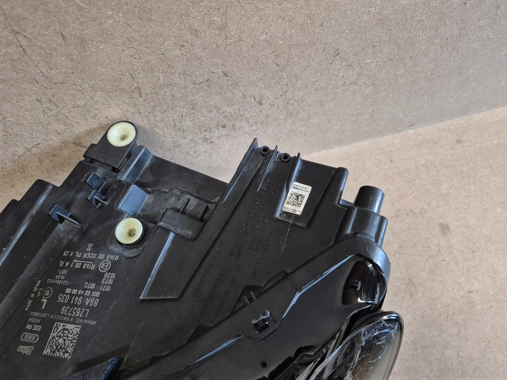 Frontscheinwerfer Audi E-Tron LED Links Scheinwerfer Headlight