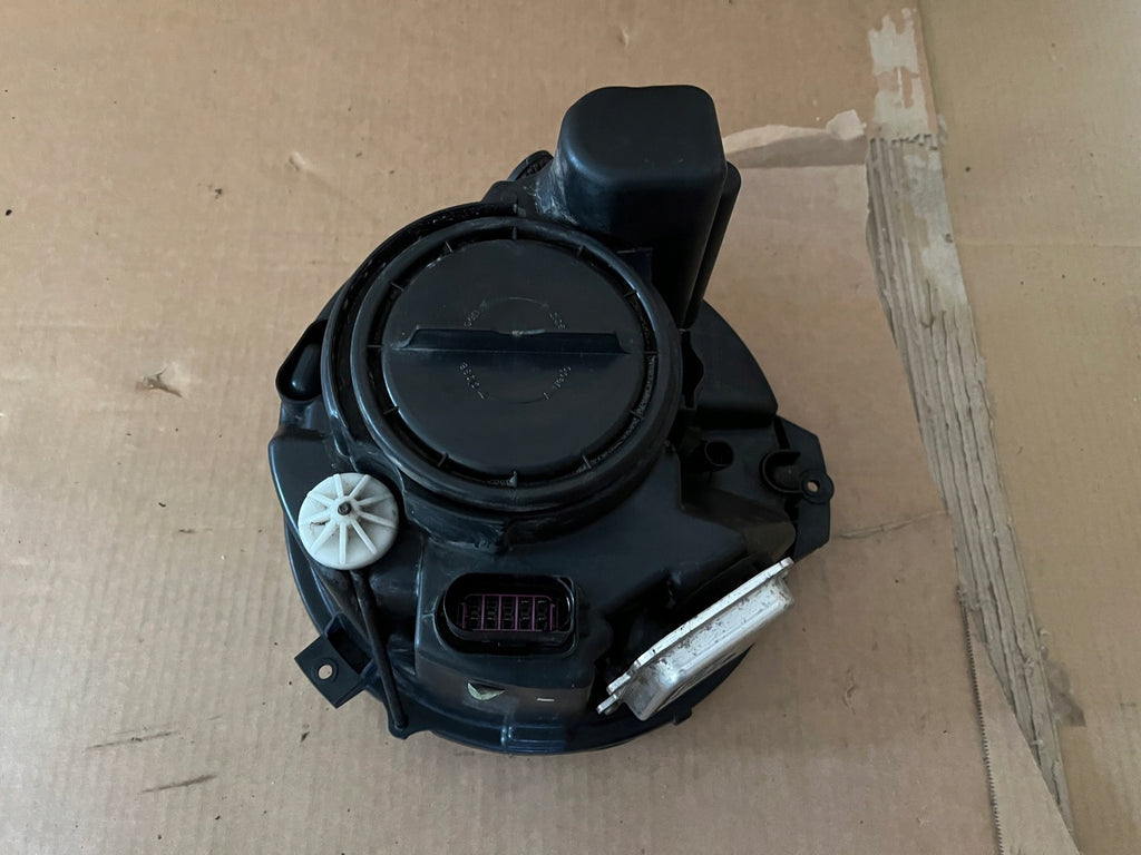 Frontscheinwerfer Mercedes-Benz W463 A4638200959 Ein Stück (Rechts oder Links) SCH3053063376wc